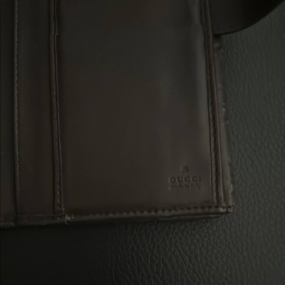Gucci Embossed Wallet - Picture 3 of 7